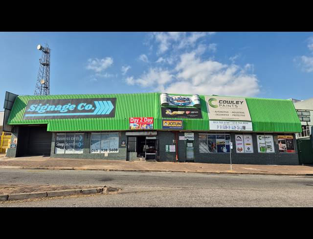1,256M² RETAIL FOR SALE IN SONHEUWEL
